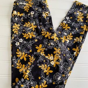 OS One Size (2-10) Lularoe Leggings Brand New